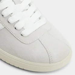 Chicsneaker