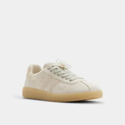 Chicsneaker