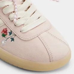 Chicsneaker