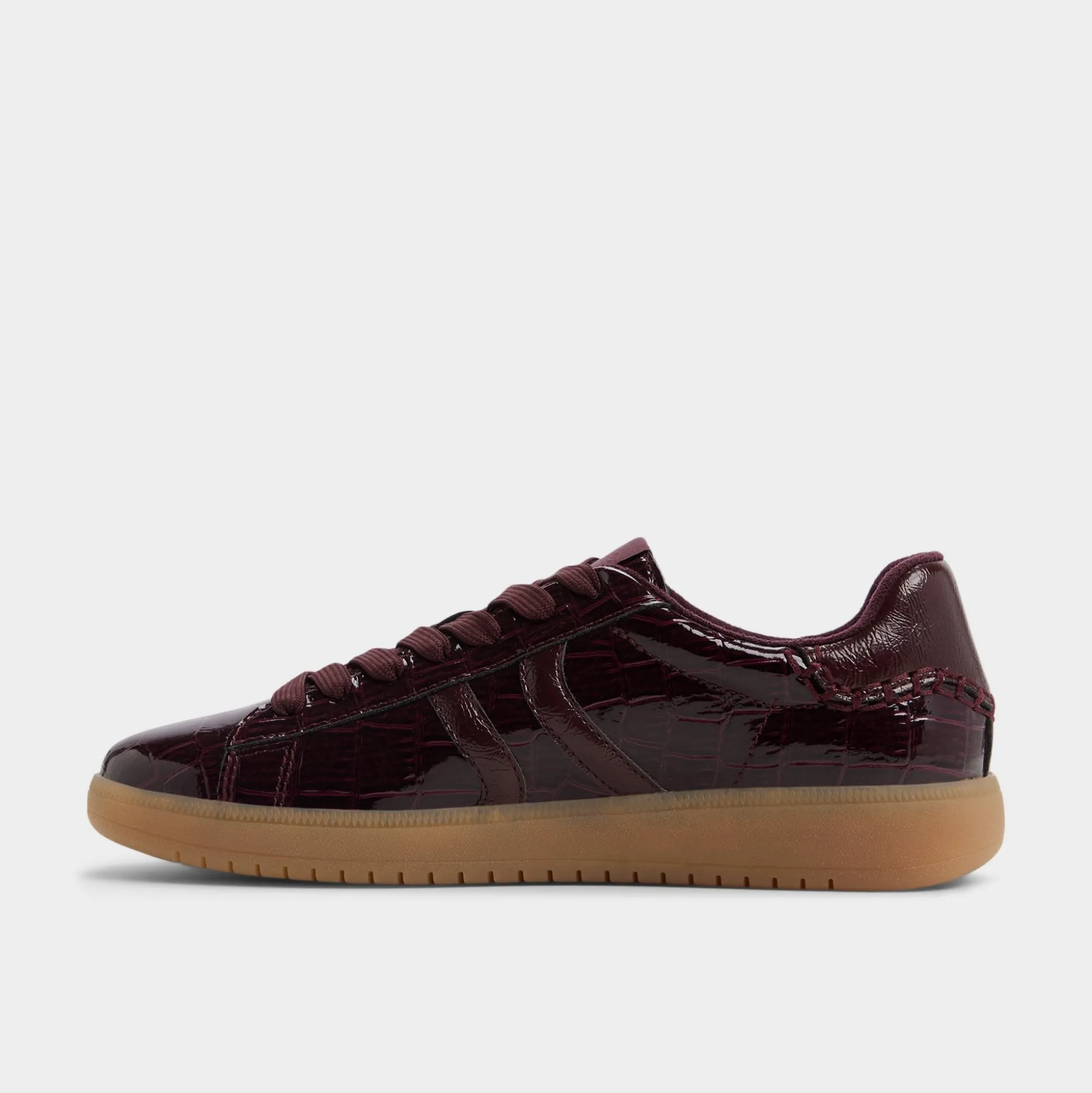 Chicsneaker2